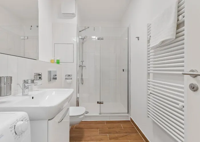 Twin 2 - With Parking Apartment *