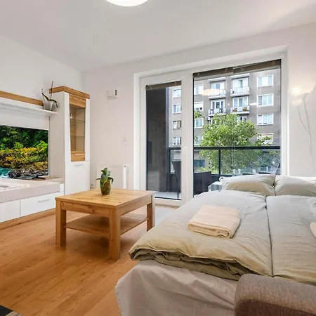 Twin 2 - With Parking شقة براتسيلافا