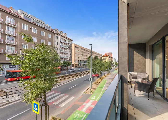 Twin 2 - With Parking * Братислава